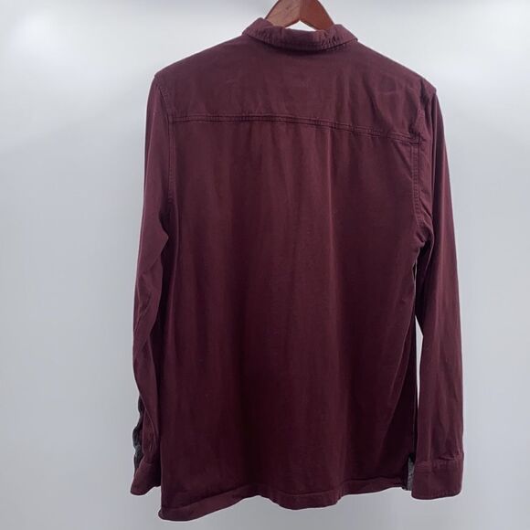 Men’s Calvin Klein Size Large 100% cotton Button Up - Picture 7 of 10